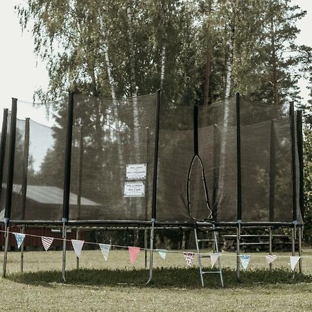 Atputas Baze Ods Hotel Barta Bagian luar foto