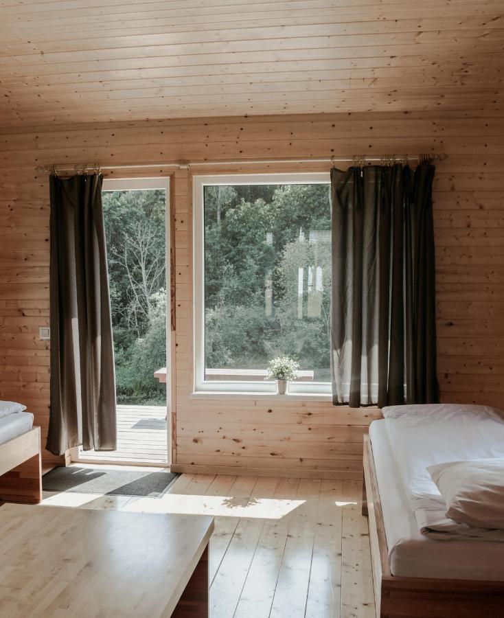 Atputas Baze Ods Hotel Barta Bagian luar foto