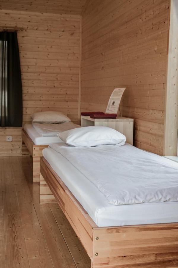 Atputas Baze Ods Hotel Barta Bagian luar foto