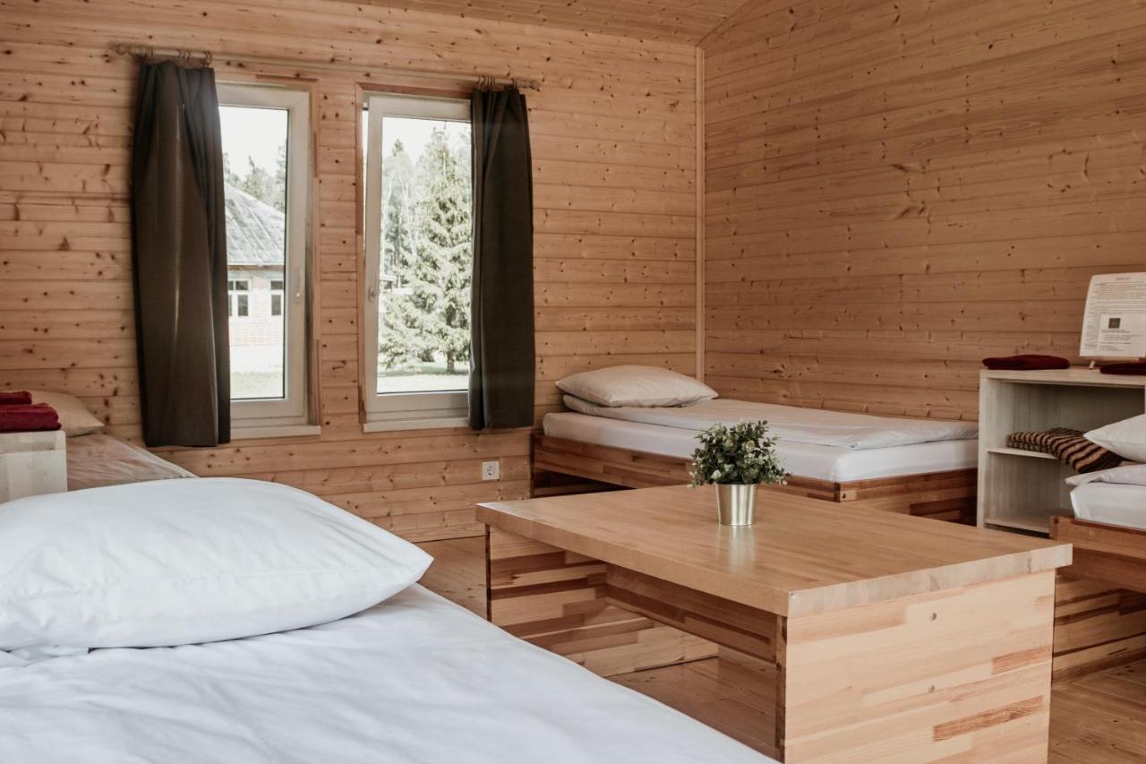 Atputas Baze Ods Hotel Barta Bagian luar foto